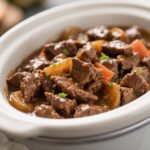 Tender Beef Tips Crock Pot Recipe – Comforting, Hands-Off Dinner
