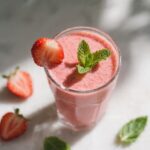 Strawberry Mint Glow Smoothie – Fresh, Bright, and Naturally Refreshing