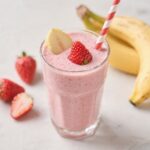 Strawberry Banana Smoothie for Weight Loss – Simple, Satisfying, and Fresh